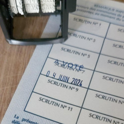 Tampon dateur "A VOTÉ"