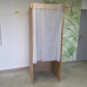 Isoloir de vote carton fermé